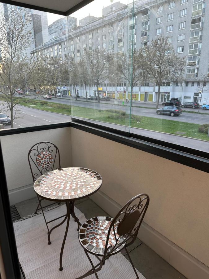 Amazing City Center Apartment Vienna Exterior photo